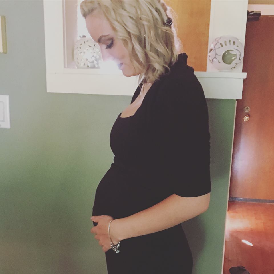 38697879_304410736796310_8114340626952093696_n